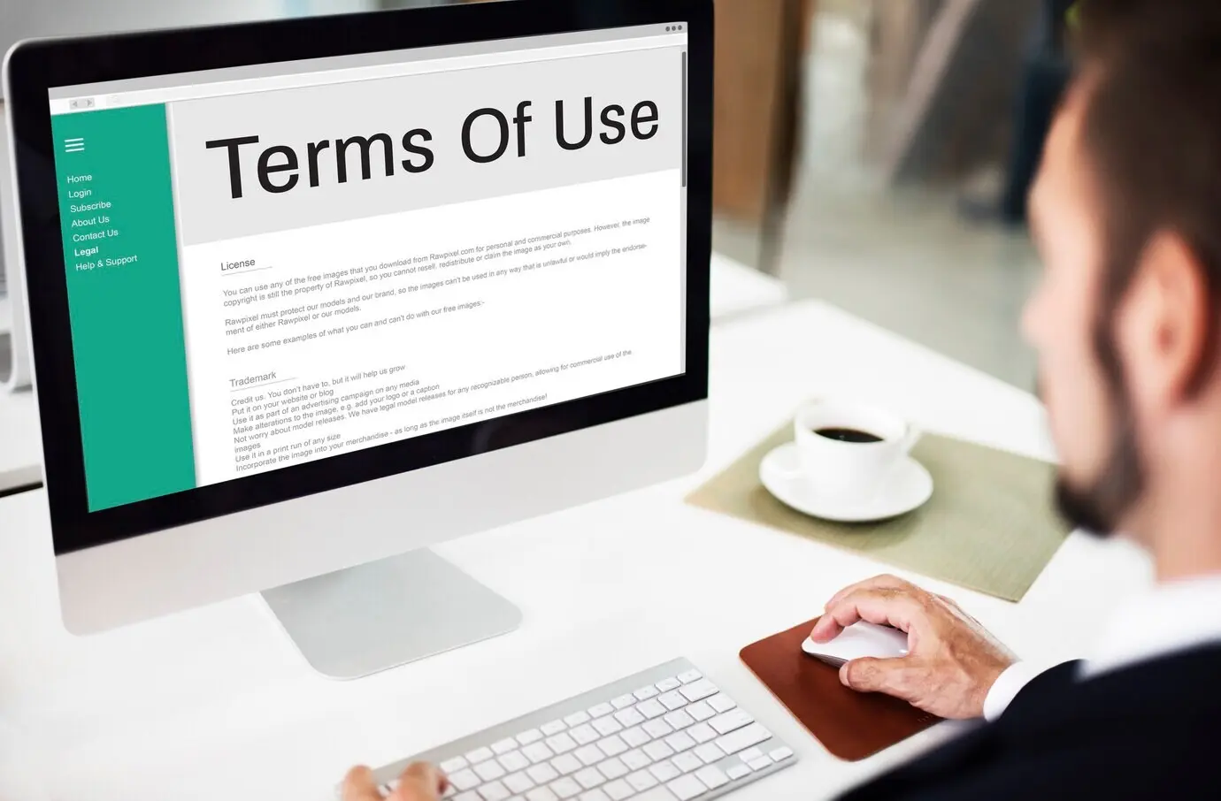 Noción de términos de uso, condiciones, regla, política y regulación.